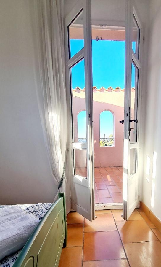 Hameau Des Amandiers - Vue Mer, Golf Et Vignes Apartment Saint-Cyr-sur-Mer Bagian luar foto